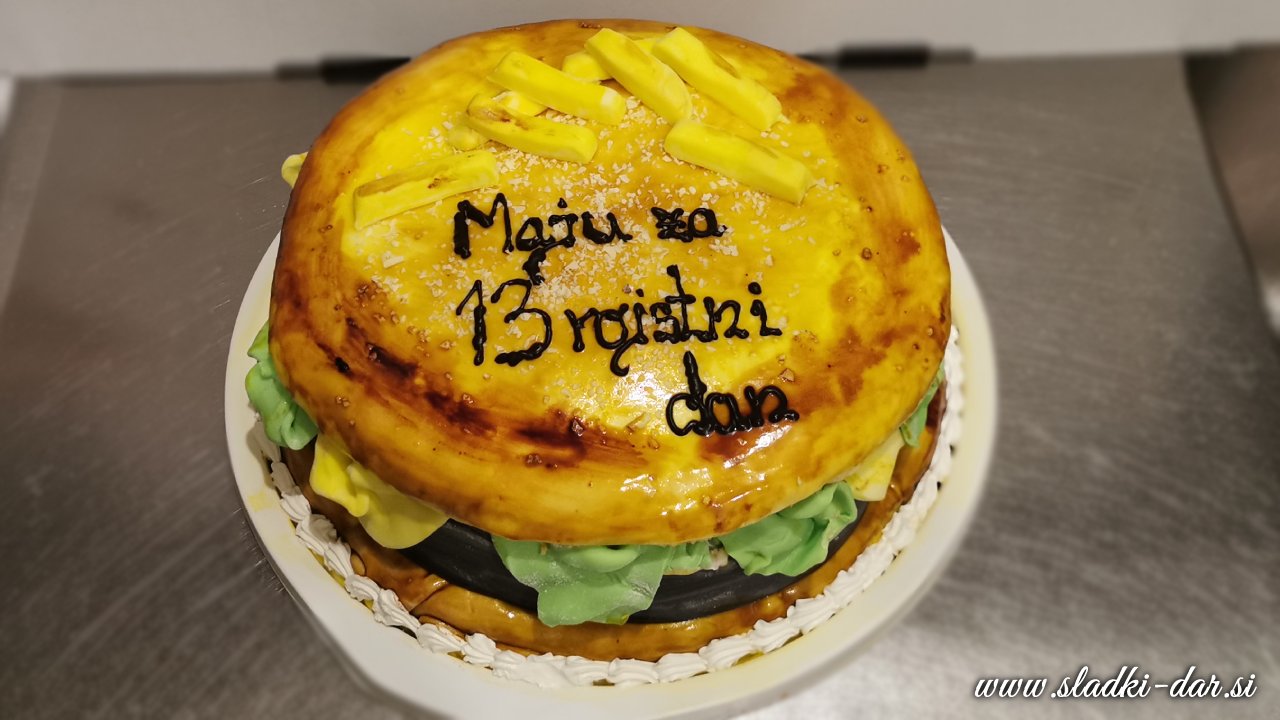 Hamburger torta za rojstni dan